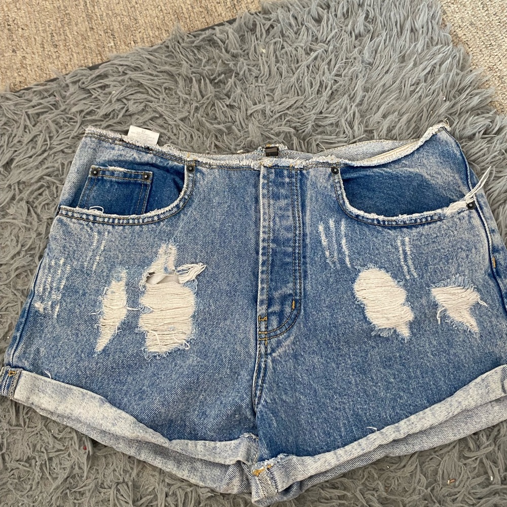 Carmar denim shorts